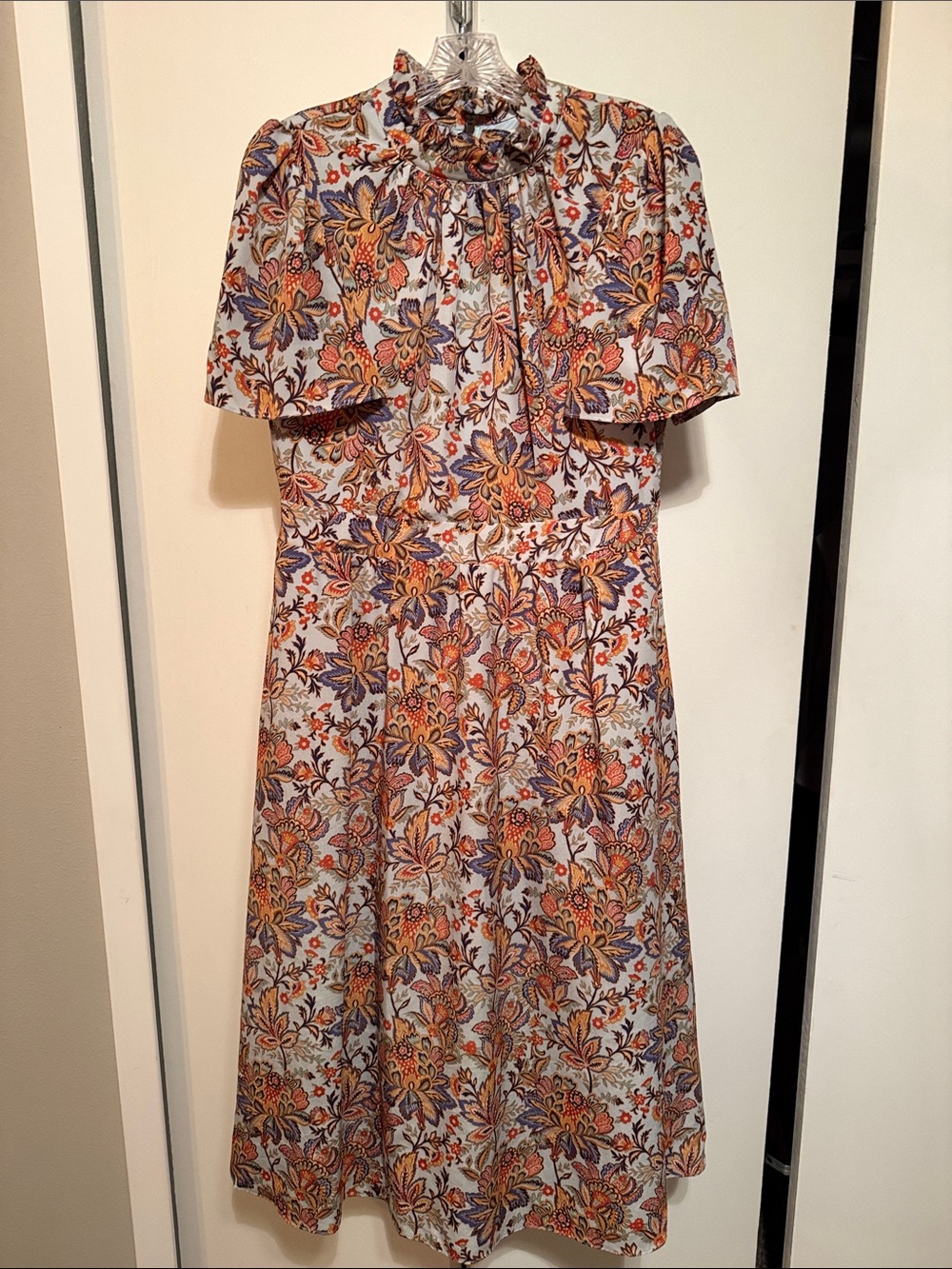julia jordan Floral Midi Dress in Orange, Purple, Cream